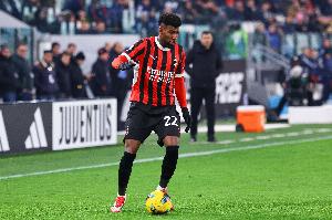 pg电子官网入口-克服小腿伤病!跟队记者:埃默森周五时隔100天再次参加米兰合练