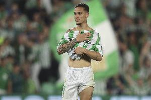 pg电子中国官网-拒绝两倍工资！安东尼：拜仁可能报价700万净年薪 我仍选择贝蒂斯