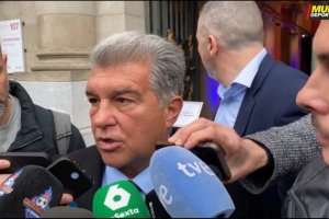 免费pg电子试玩游戏-拉波尔塔:有人无法在场上击败巴萨,就企图通过场外攻击达成目的